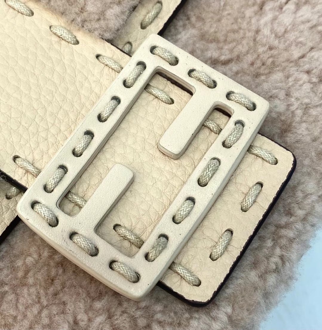 Fendi Medium Baguette Bag In Beige Shearling 587