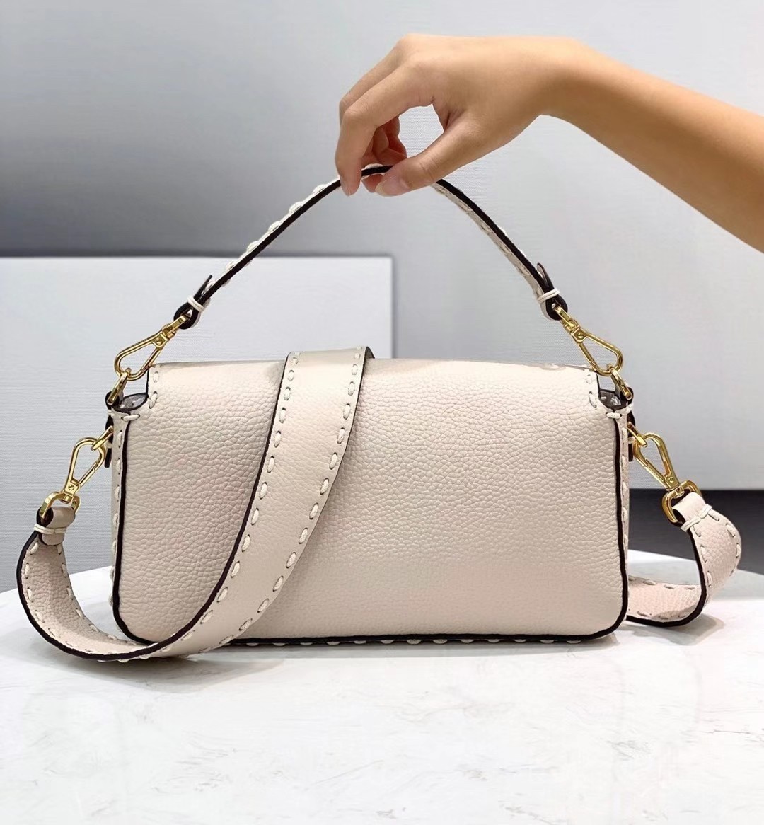 Fendi Medium Baguette Bag In White Grain Leather 151