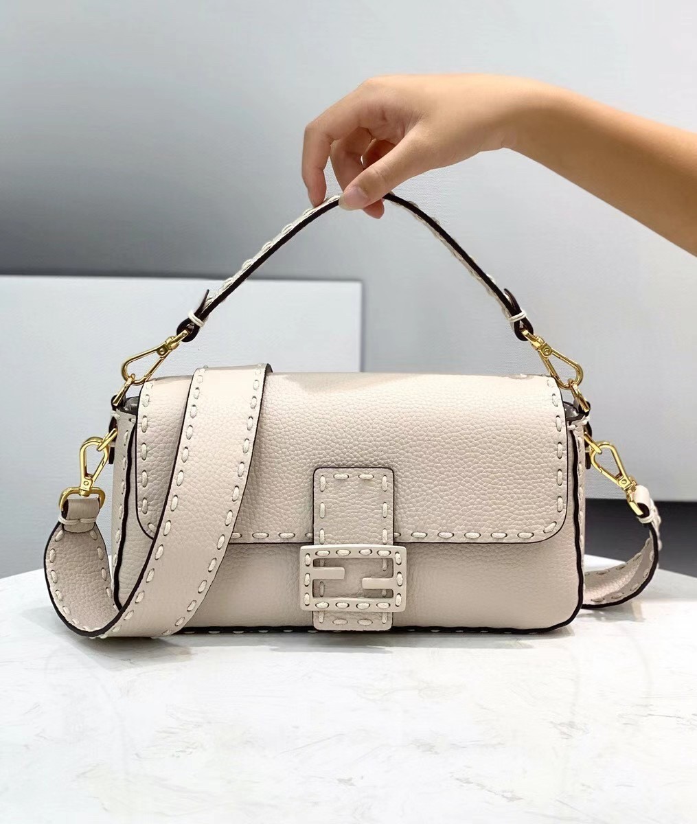 Fendi Medium Baguette Bag In White Grain Leather 151