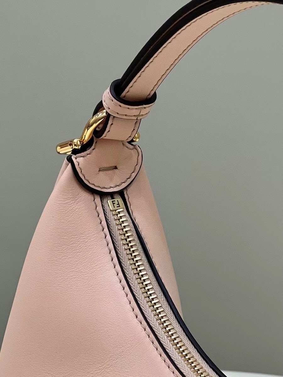 Fendi Fendigraphy Small Hobo Bag In Pink Leather 507