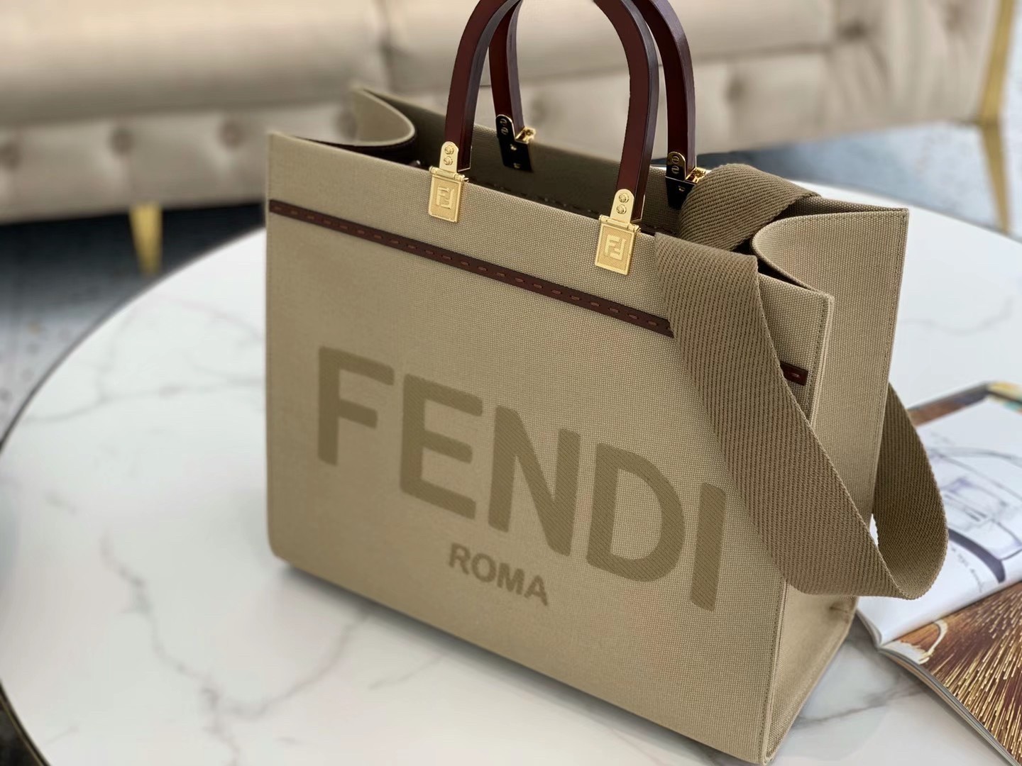 Fendi Sunshine Medium Shopper Bag In Beige Canvas 755