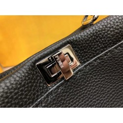 Fendi Peekaboo Mini Selleria Bag In Black Cuoio Romano Leather 048