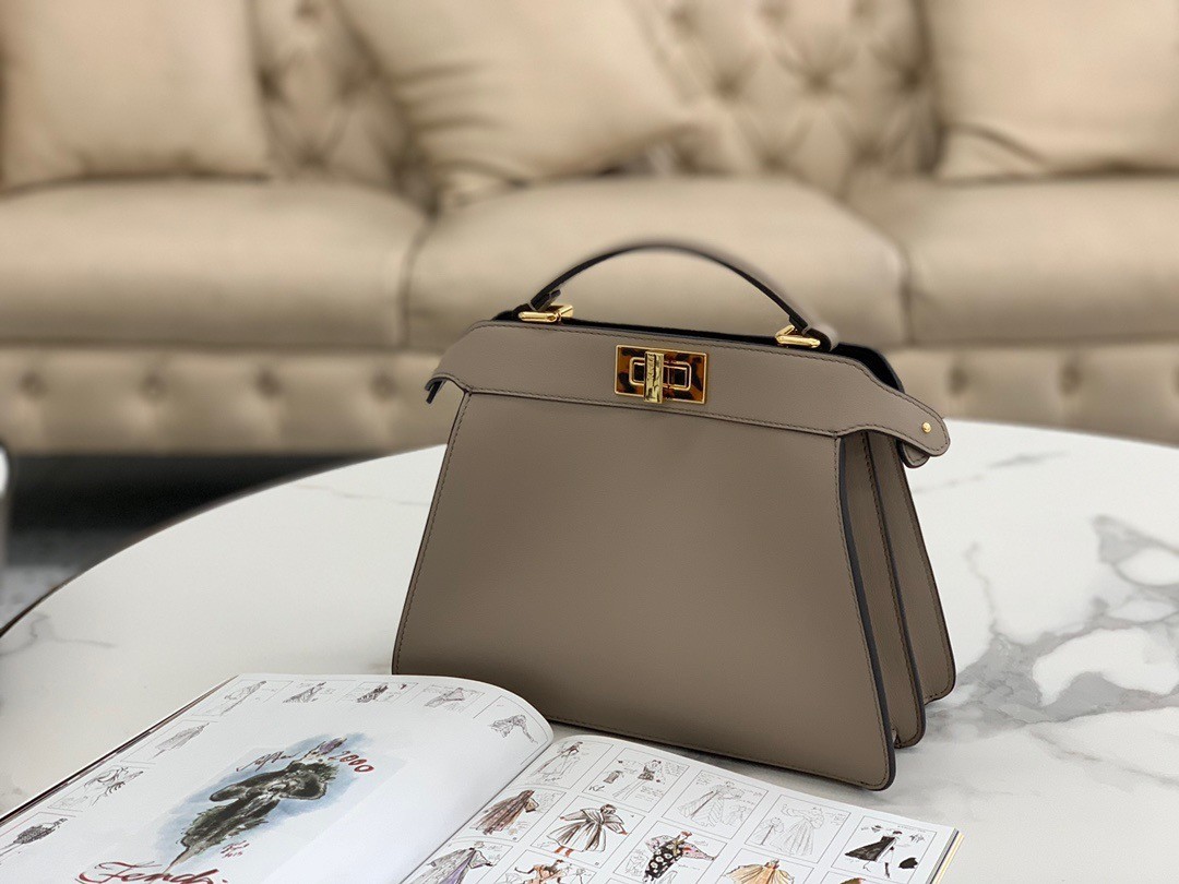 Fendi Peekaboo ISeeU Small Bag In Grey Calfskin 267