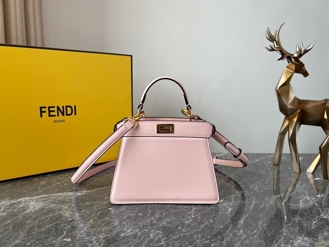 Fendi Peekaboo ISeeU Petite Bag In Pink Nappa Leather 448