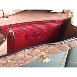 Valentino Rockstud Spike Chain Clutch In Poudre Lambskin 708