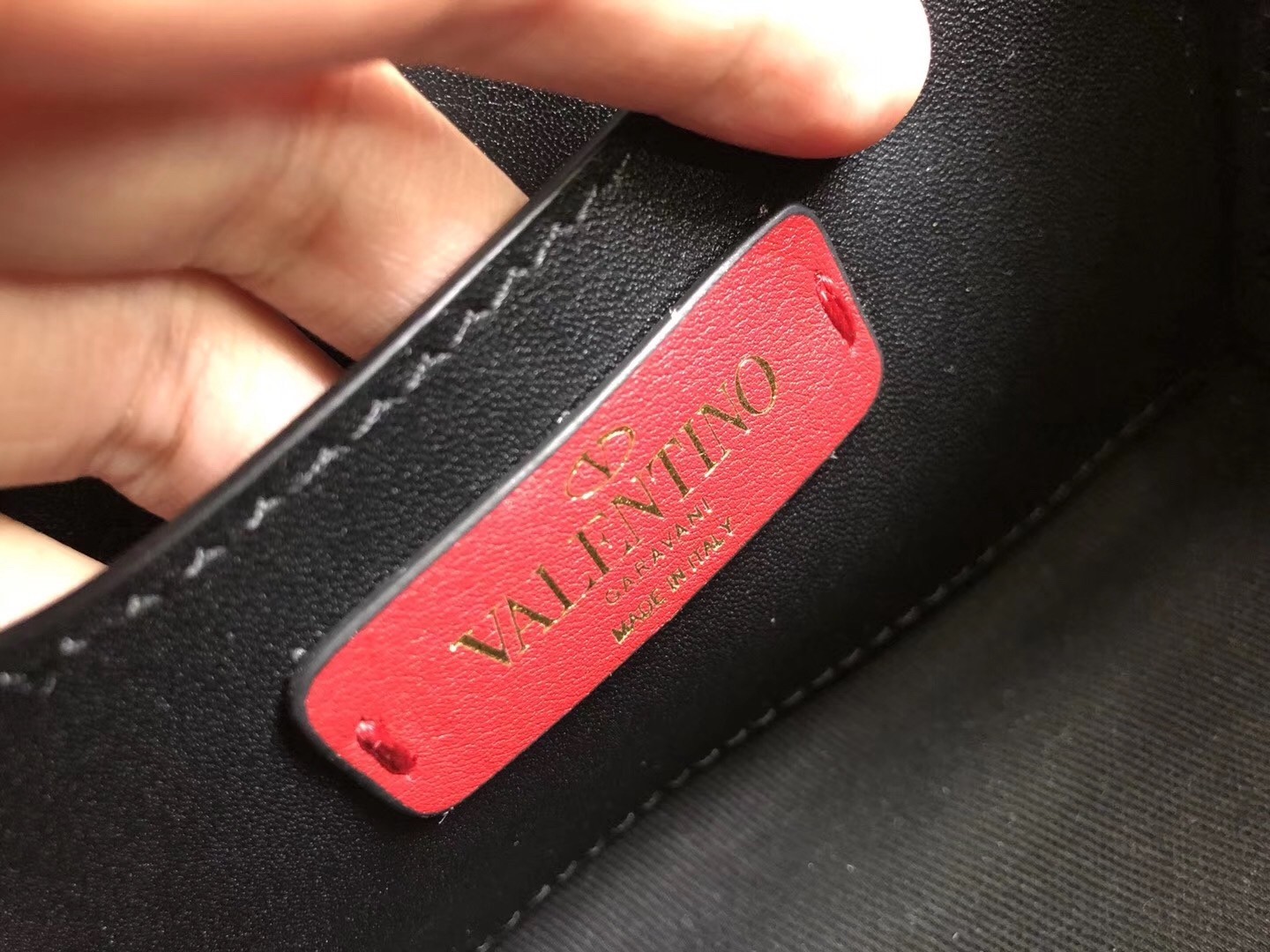 Valentino Mini Rockstud Crossbody Bag In Black Calfskin 028