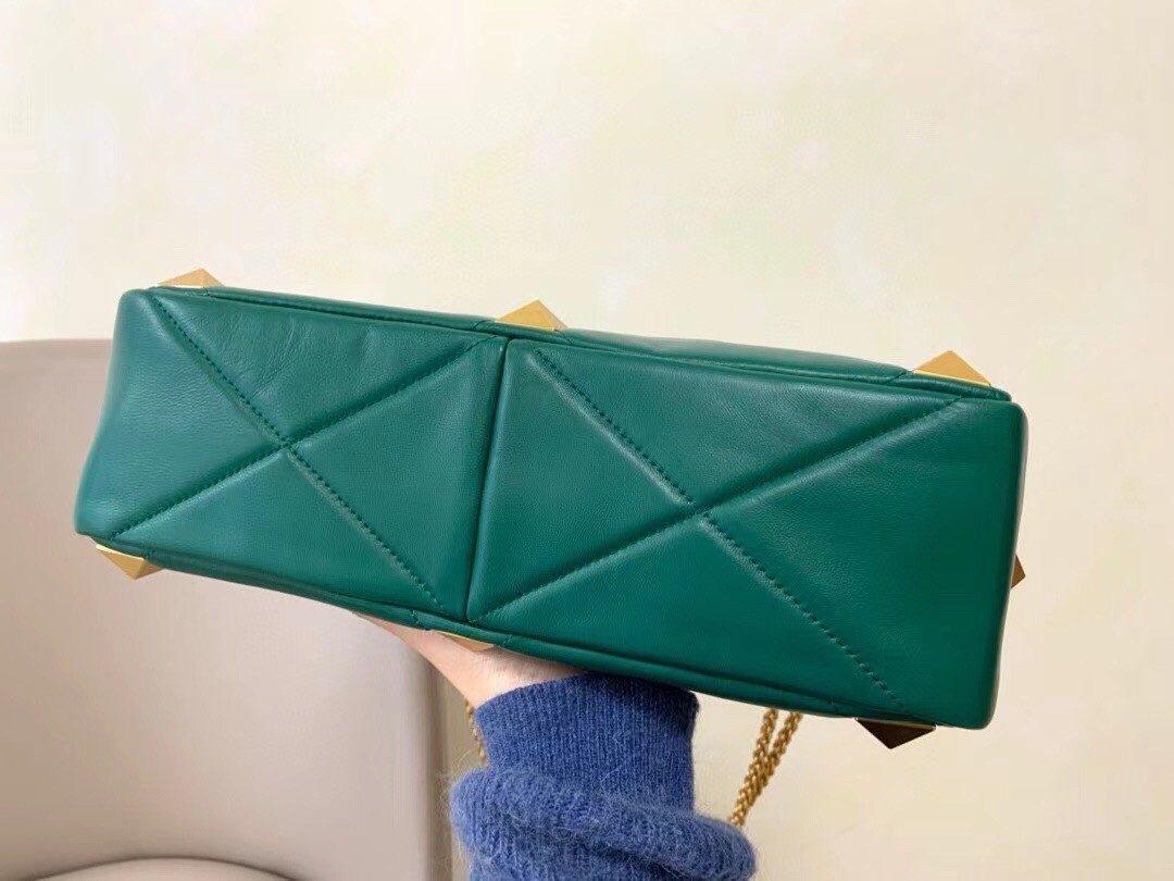 Valentino Roman Stud Chain Bag In Green Lambskin 107