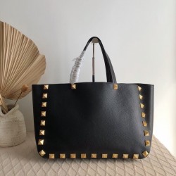 Valentino Roman Stud Tote Bag In Black Grainy Calfskin 909