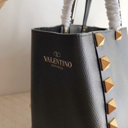 Valentino Roman Stud Tote Bag In Black Grainy Calfskin 909