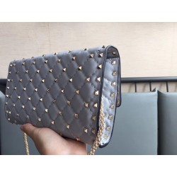 Valentino Rockstud Spike Chain Clutch In Pastel Gray Lambskin 943