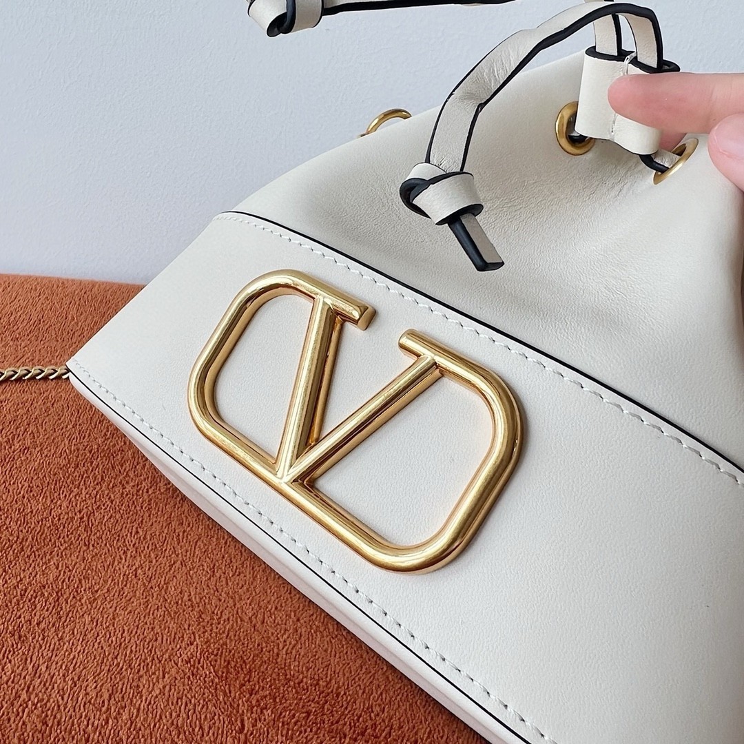 Valentino VLogo Signature Mini Bucket Bag in White Leather 003