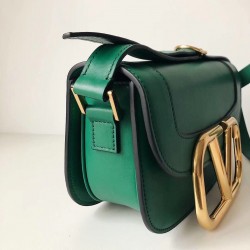 Valentino Supervee Crossbody Bag In Green Leather 574