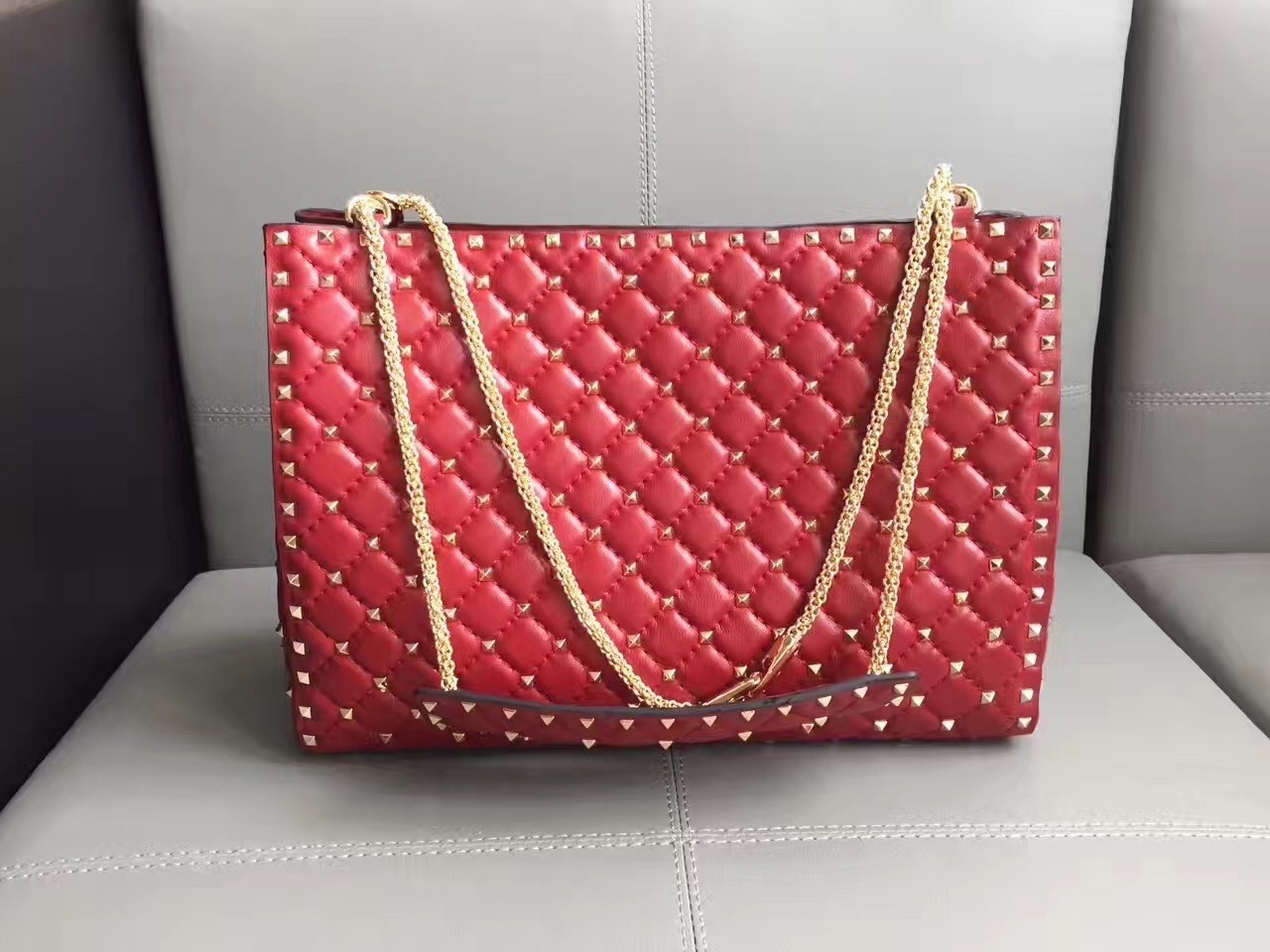 Valentino Red Rockstud Spike Tote Bag 678