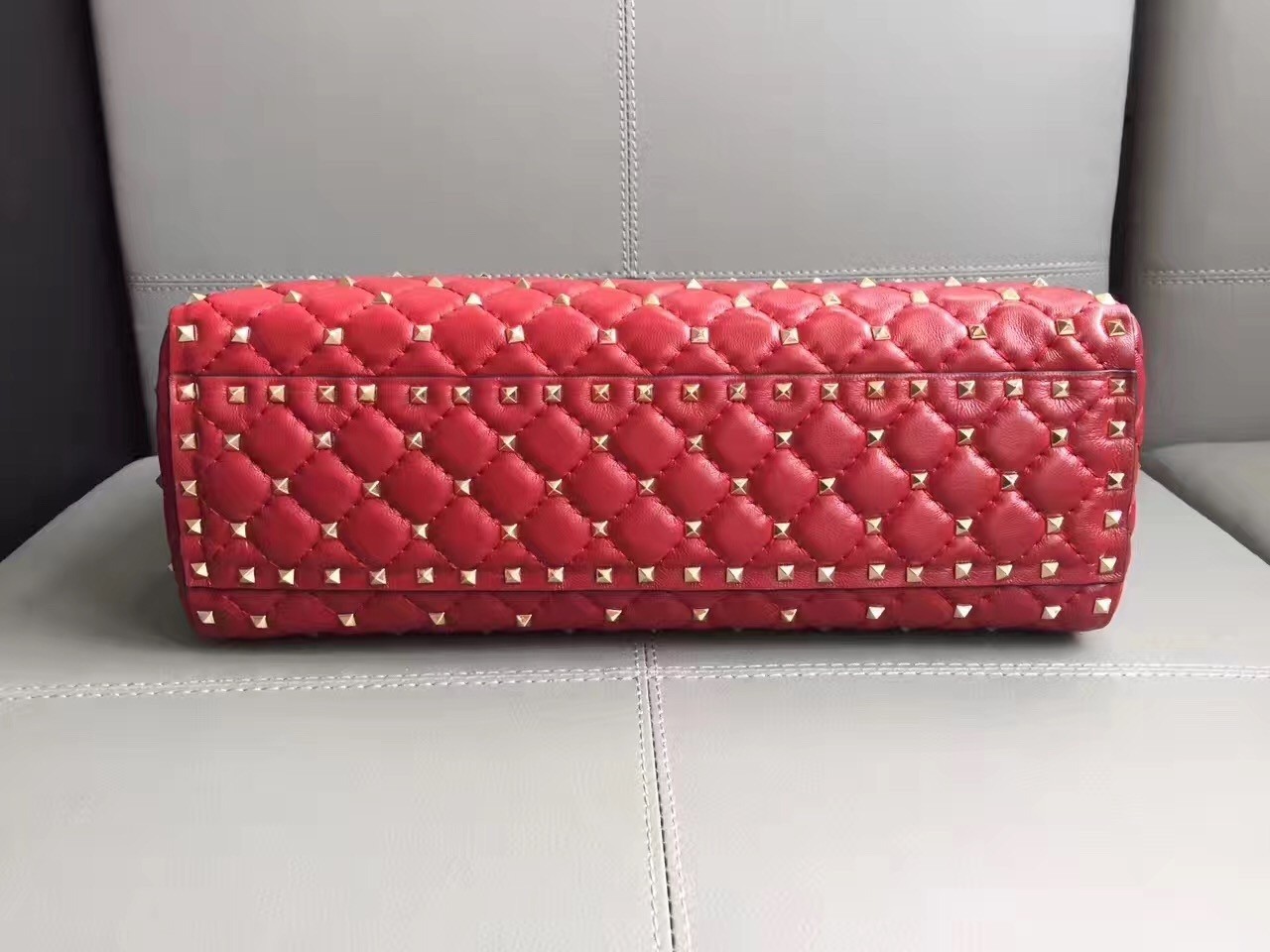 Valentino Red Rockstud Spike Tote Bag 678