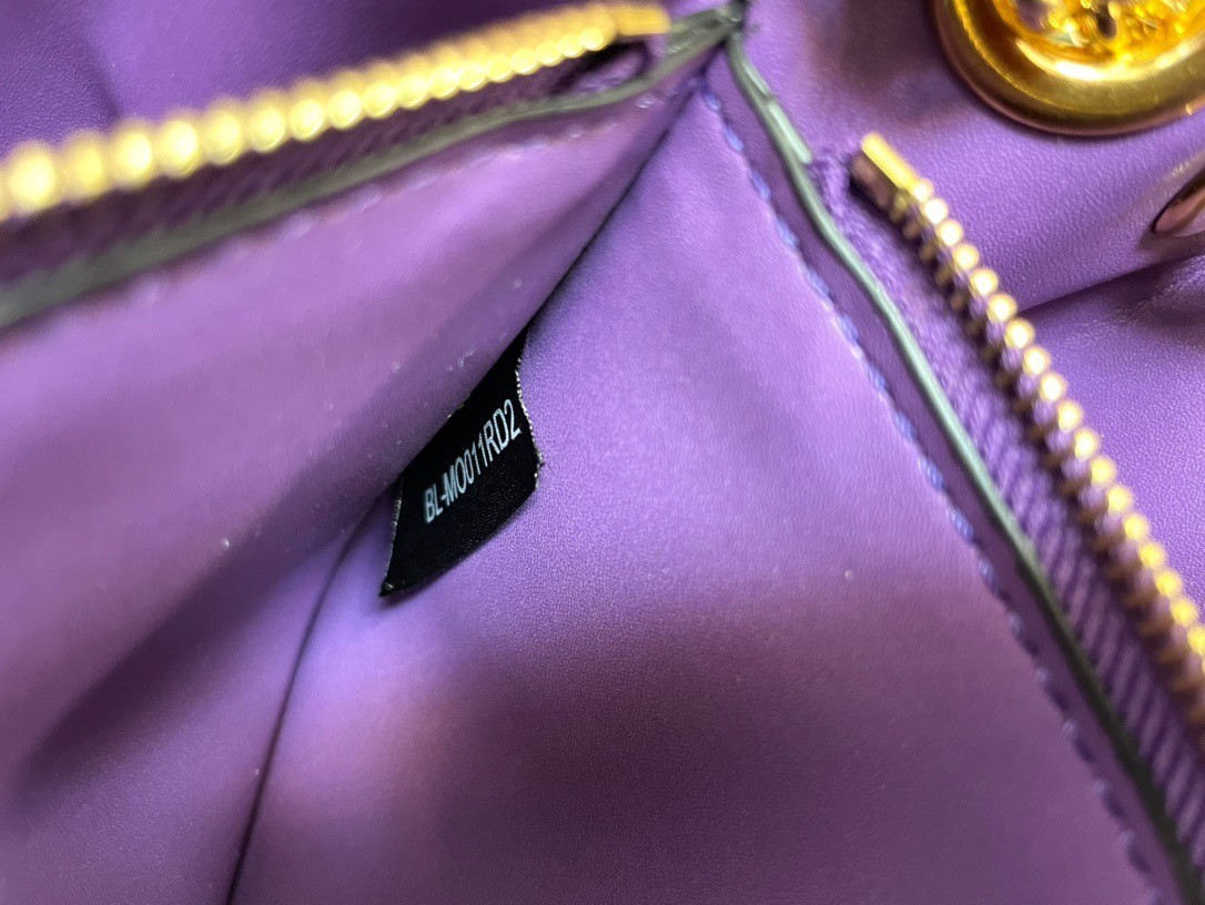 Valentino Stud Sign Shoulder Bag In Purple Nappa Leather 898