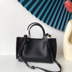 Valentino Vlogo Escape Small Shopper In Black Grainy Calfskin 993