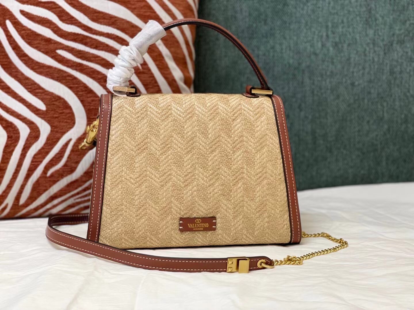 Valentino Small Vsling Handbag In Chevron Raffia 804