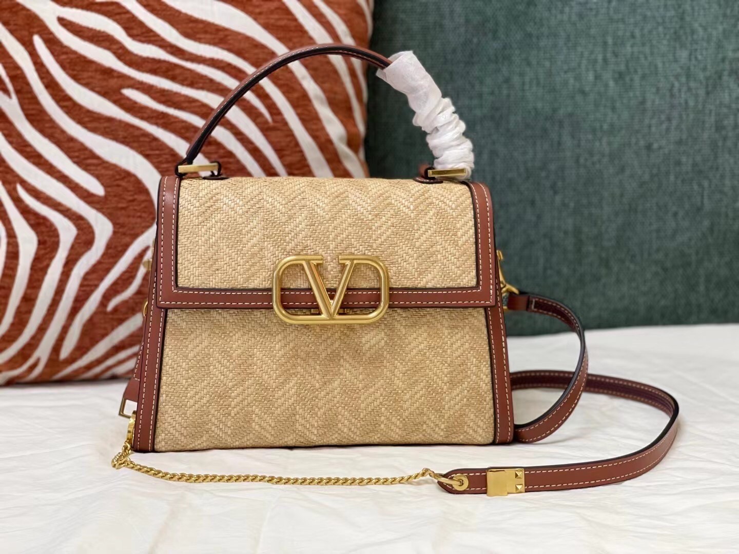 Valentino Small Vsling Handbag In Chevron Raffia 804