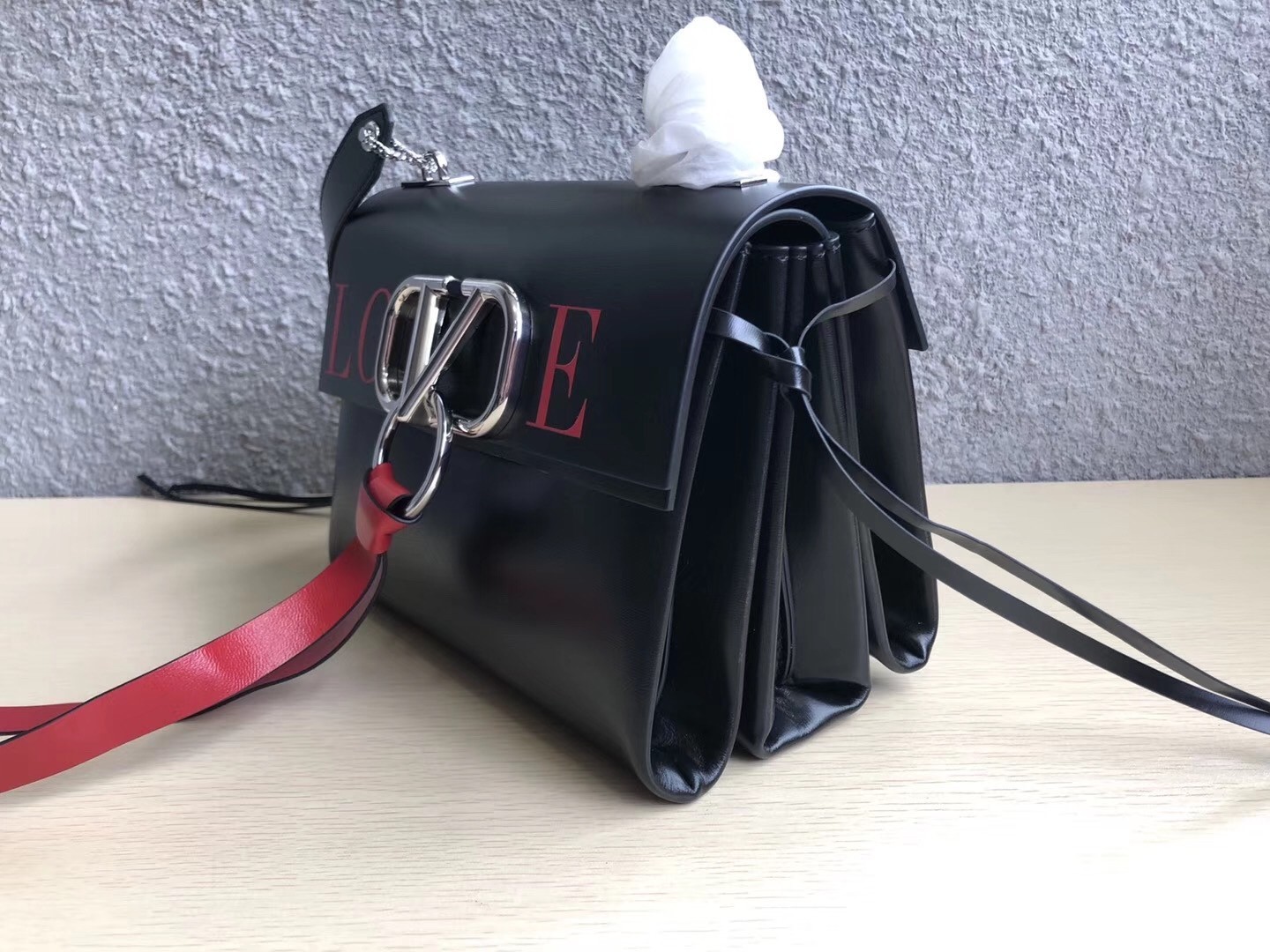 Valentino Small Love Vring Shoulder Black Bag 830