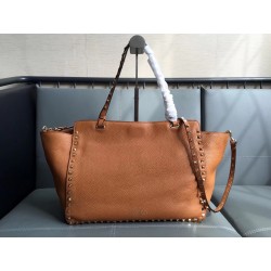 Valentino Medium Rockstud Tote Bag In Brown Grainy Calfskin 536