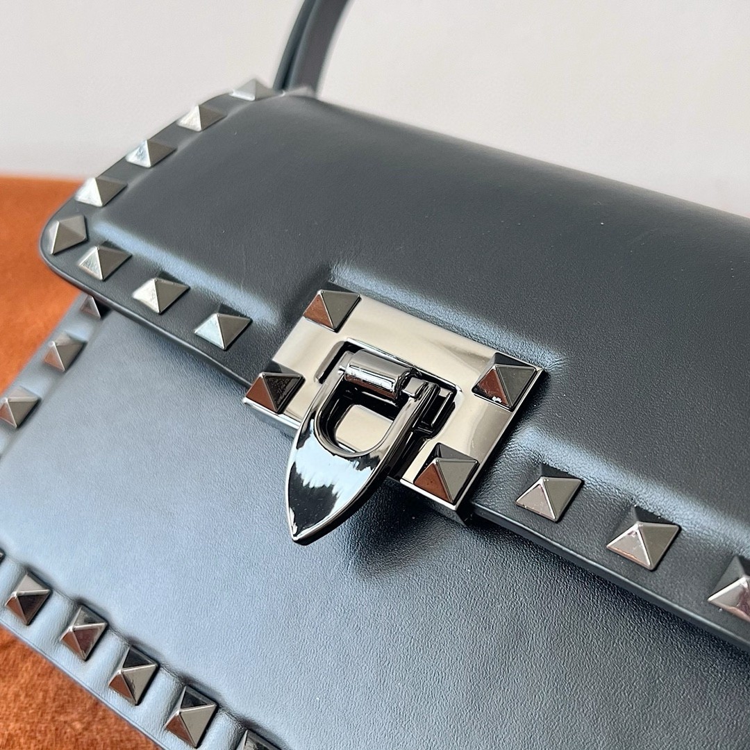 Valentino Rockstud23 Small Shoulder Bag in Black Calfskin 310