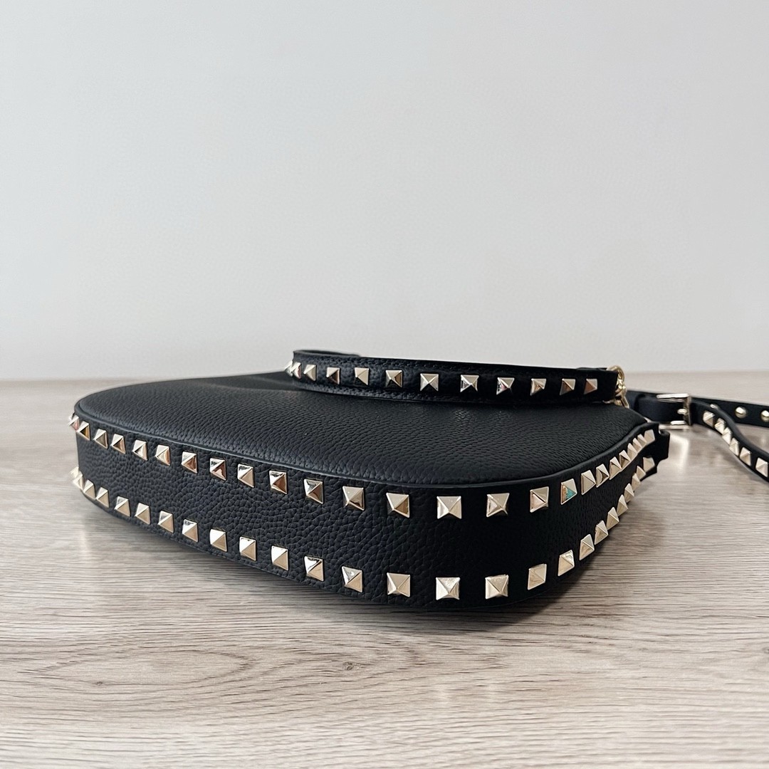 Valentino Rockstud Small Hobo Bag in Black Grainy Calfskin 349