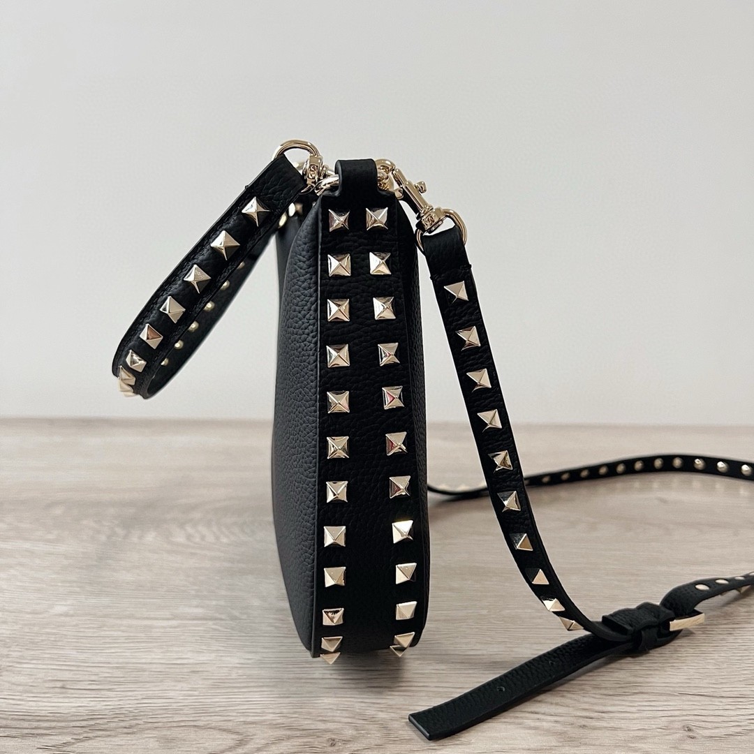 Valentino Rockstud Small Hobo Bag in Black Grainy Calfskin 349