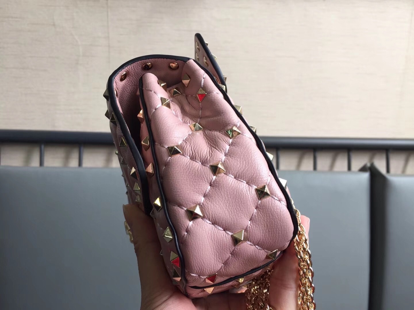 Valentino Rockstud Spike Small Bag In Poudre Lambskin 576