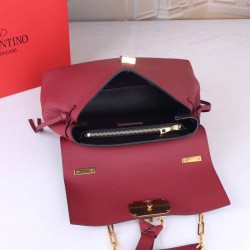 Valentino Medium VRing Chain Bag In Bordeaux Grainy Calfskin 028