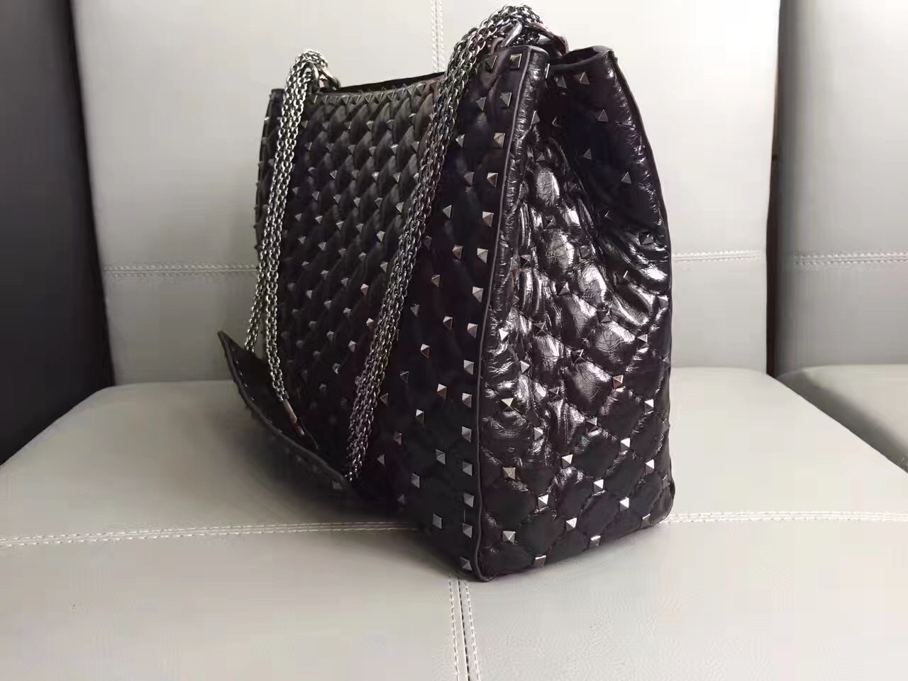 Valentino All Black Rockstud Spike Tote Bag 059