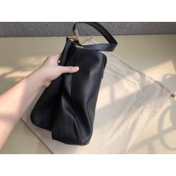 Valentino Vsling Hobo Bag In Black Grainy Calfskin  991