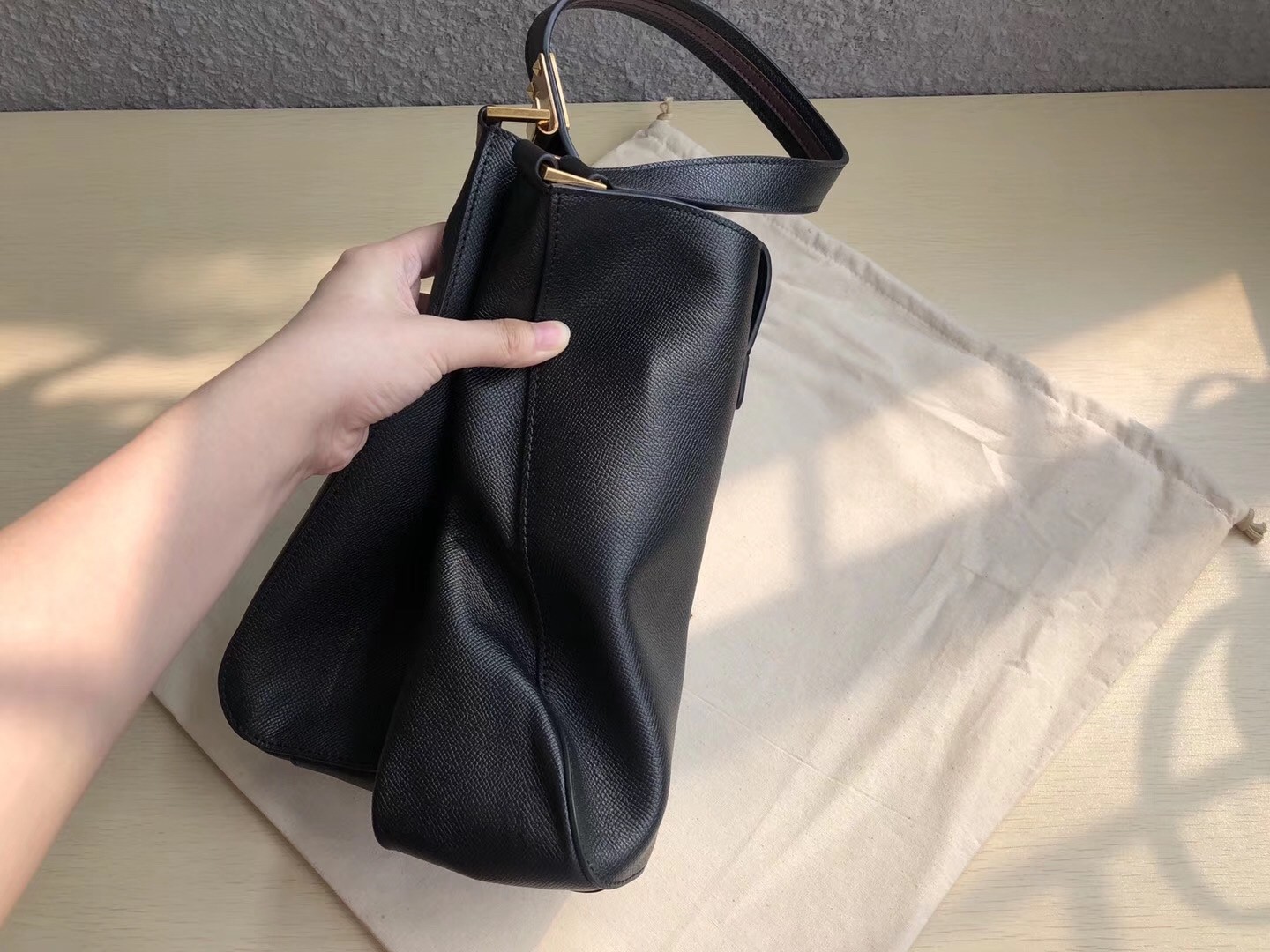 Valentino Vsling Hobo Bag In Black Grainy Calfskin  991