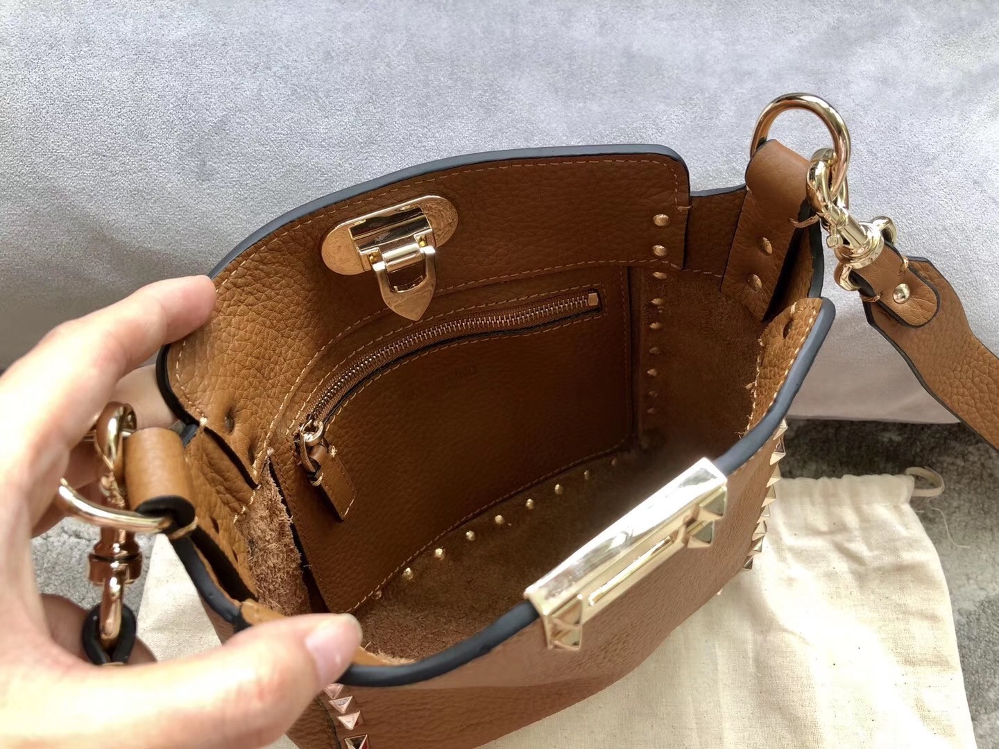 Valentino Mini Rockstud Hobo Bag In Brown Grained Leather 059