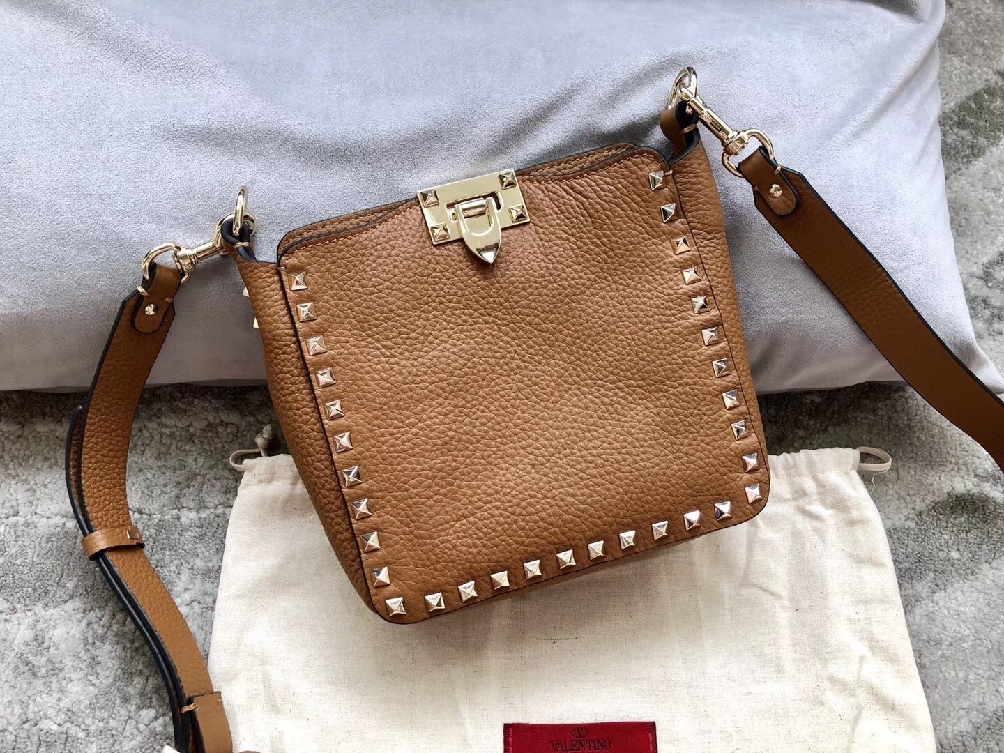 Valentino Mini Rockstud Hobo Bag In Brown Grained Leather 059