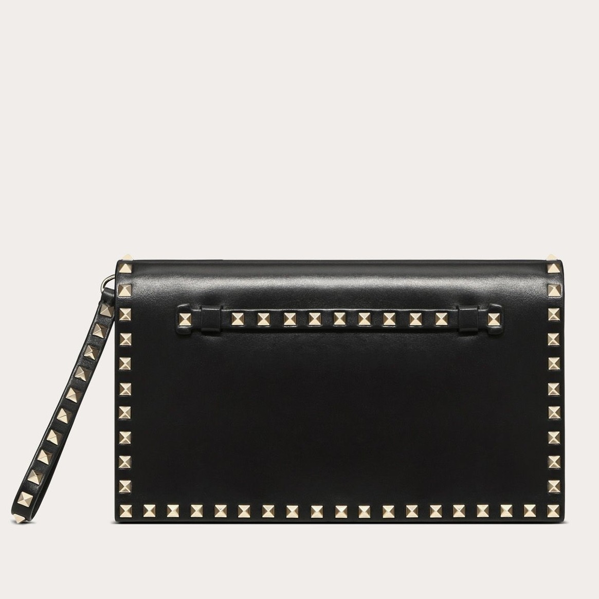 Valentino Rockstud Medium Clutch In Black Calfskin  710