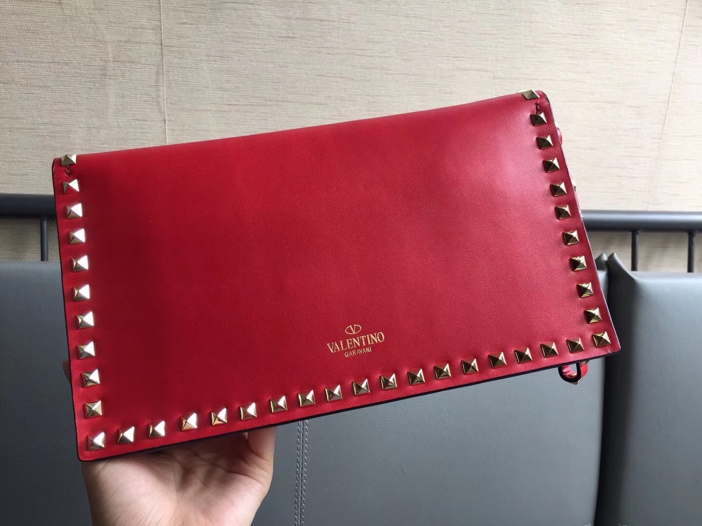 Valentino Rockstud Medium Clutch In Red Calfskin  129