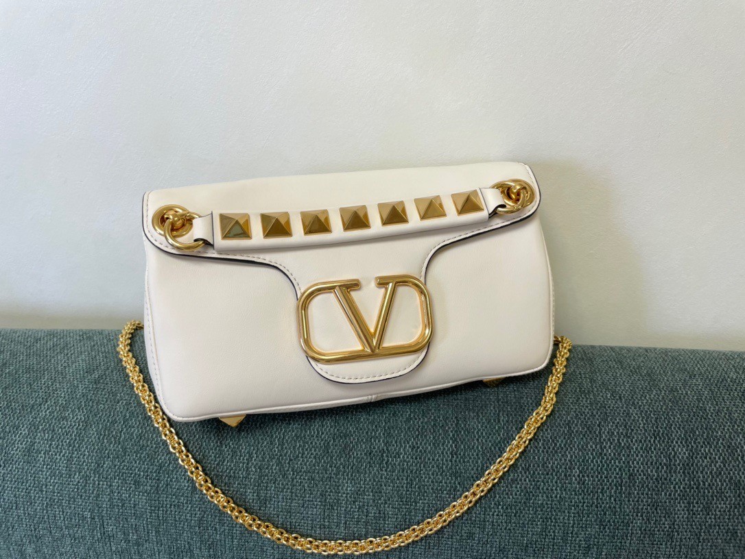 Valentino Stud Sign Shoulder Bag In White Nappa Leather 424