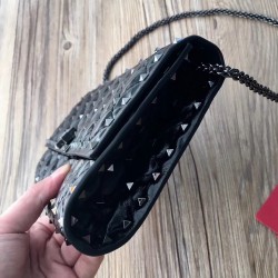 Valentino Rockstud Spike Chain Clutch In Crinkled Lambskin 836