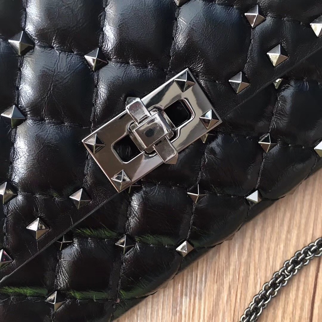 Valentino Rockstud Spike Chain Clutch In Crinkled Lambskin 836