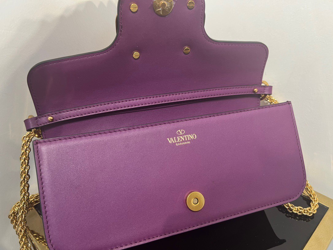 Valentino Loco Large Shoulder Bag In Purple Calfskin 310