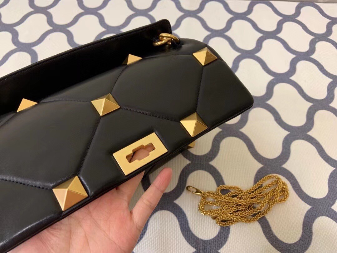 Valentino Roman Stud Chain Bag In Black Lambskin 240