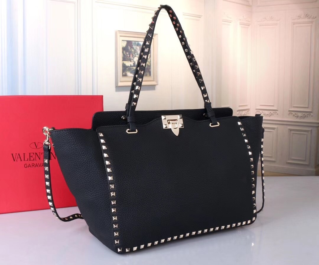 Valentino Medium Rockstud Tote In Black Grain Calfskin 268