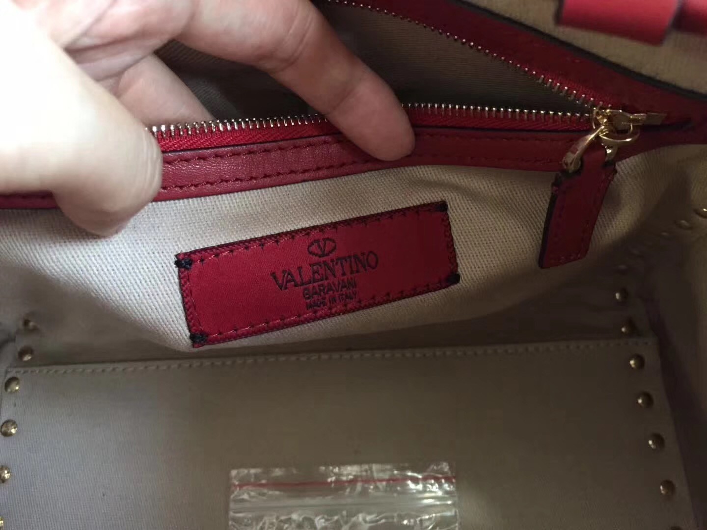 Valentino Red Rockstud Double Handle Drawstring Bag 044