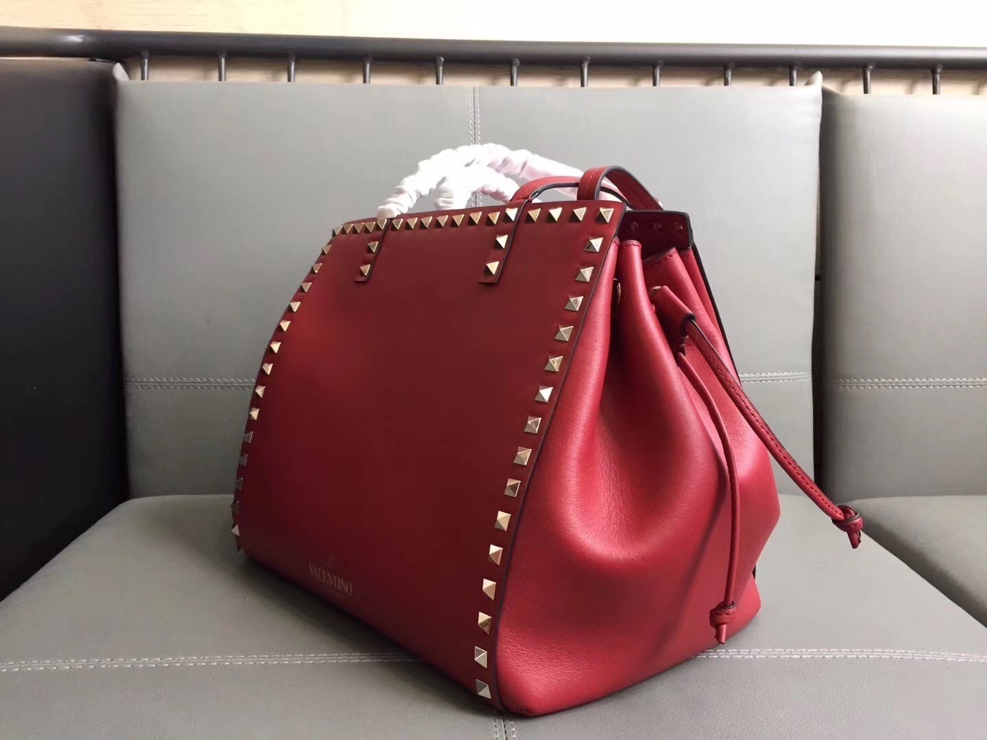 Valentino Red Rockstud Double Handle Drawstring Bag 044