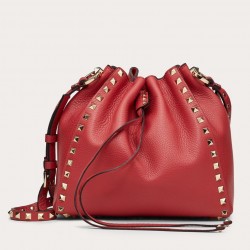 Valentino Small Rockstud Bucket Bag In Red Grained Calfskin 802