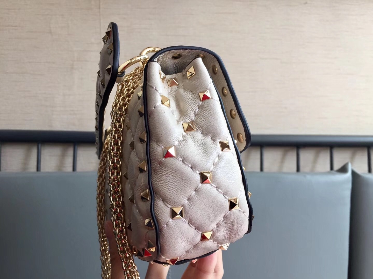 Valentino Rockstud Spike Small Bag In White Lambskin 811