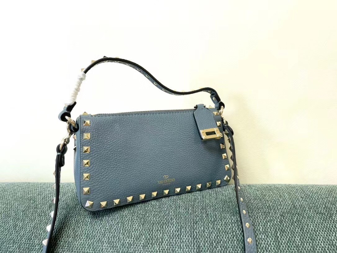 Valentino Rockstud Small Crossbody Bag In Blue Grained Calfskin 271