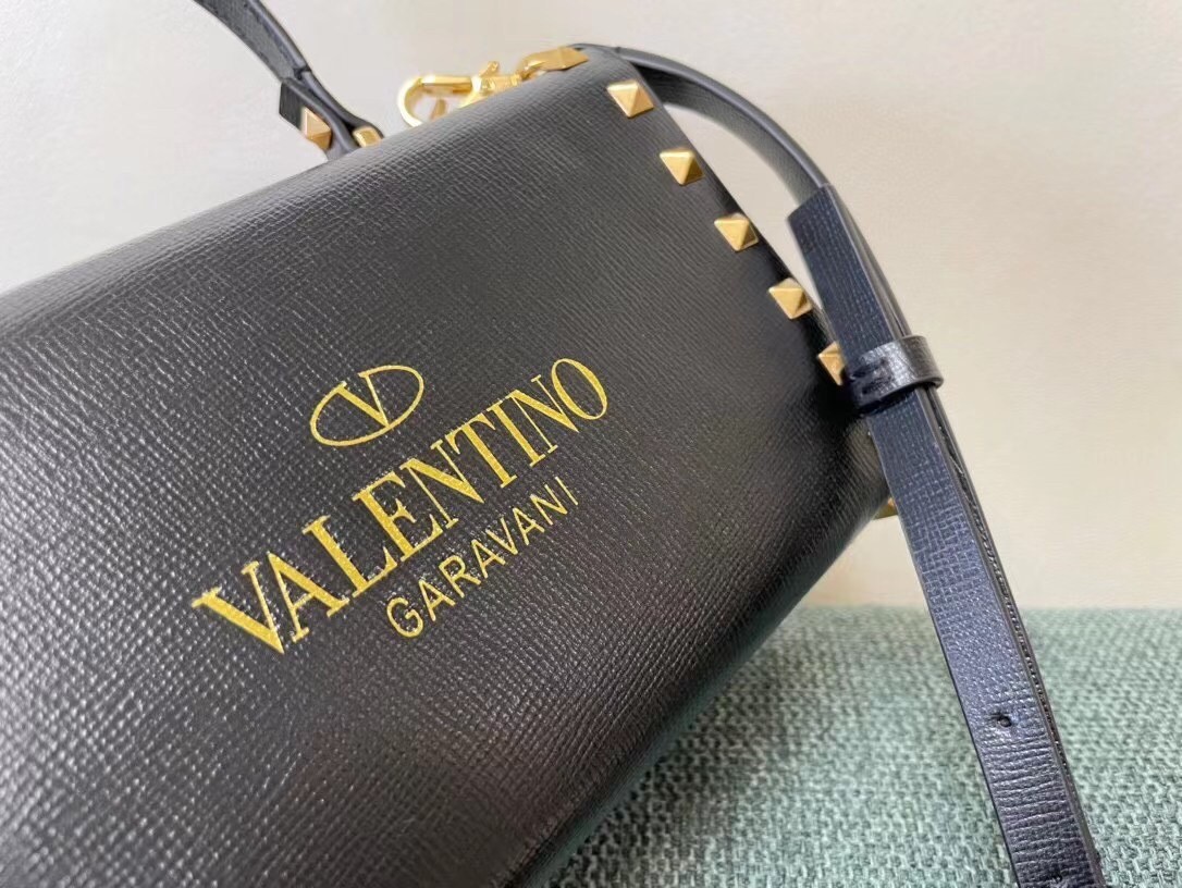 Valentino Rockstud Alcove Box Bag In Black Calfskin 745