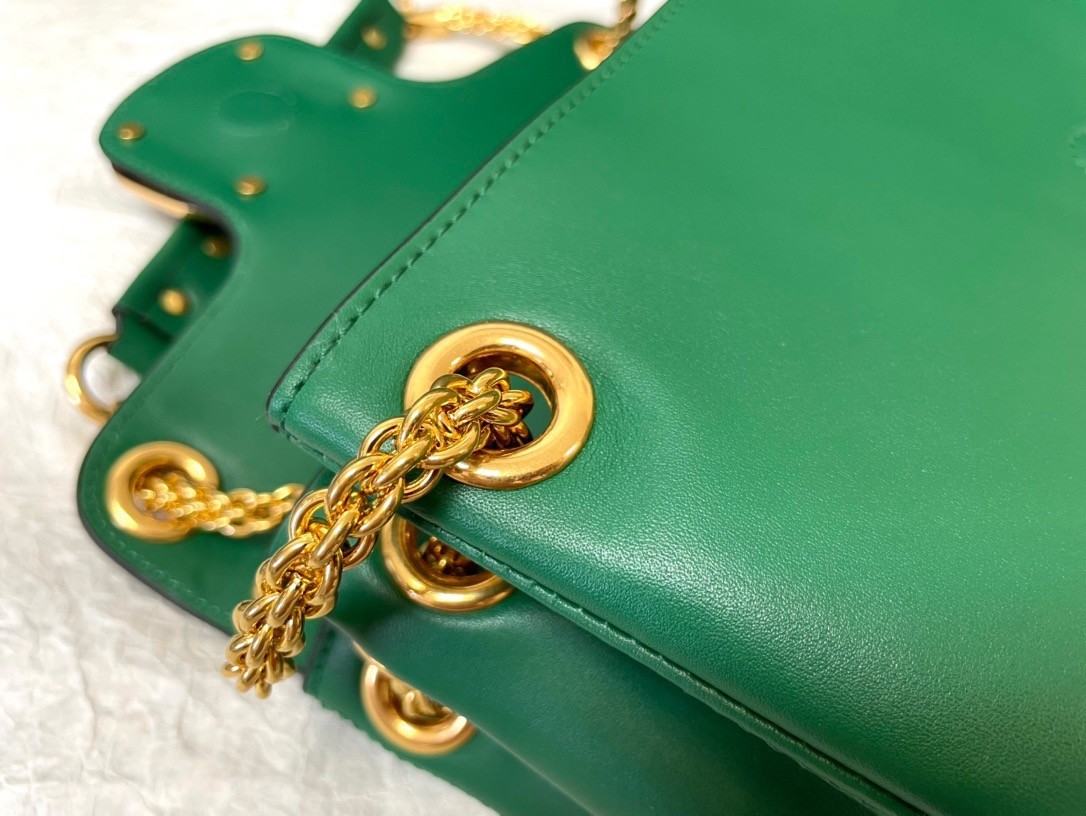 Valentino Stud Sign Shoulder Bag In Green Nappa Leather 088