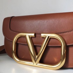 Valentino Supervee Crossbody Bag In Brown Leather 611